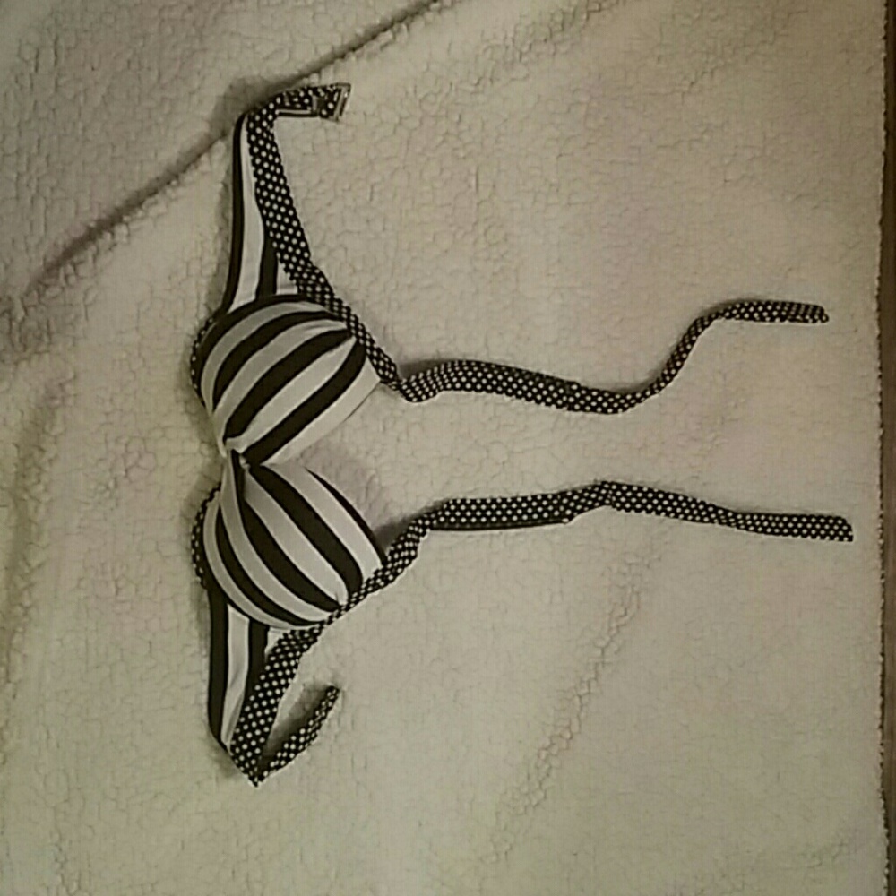Bathing suit top